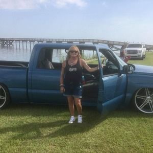 Meet your Posher, Robin